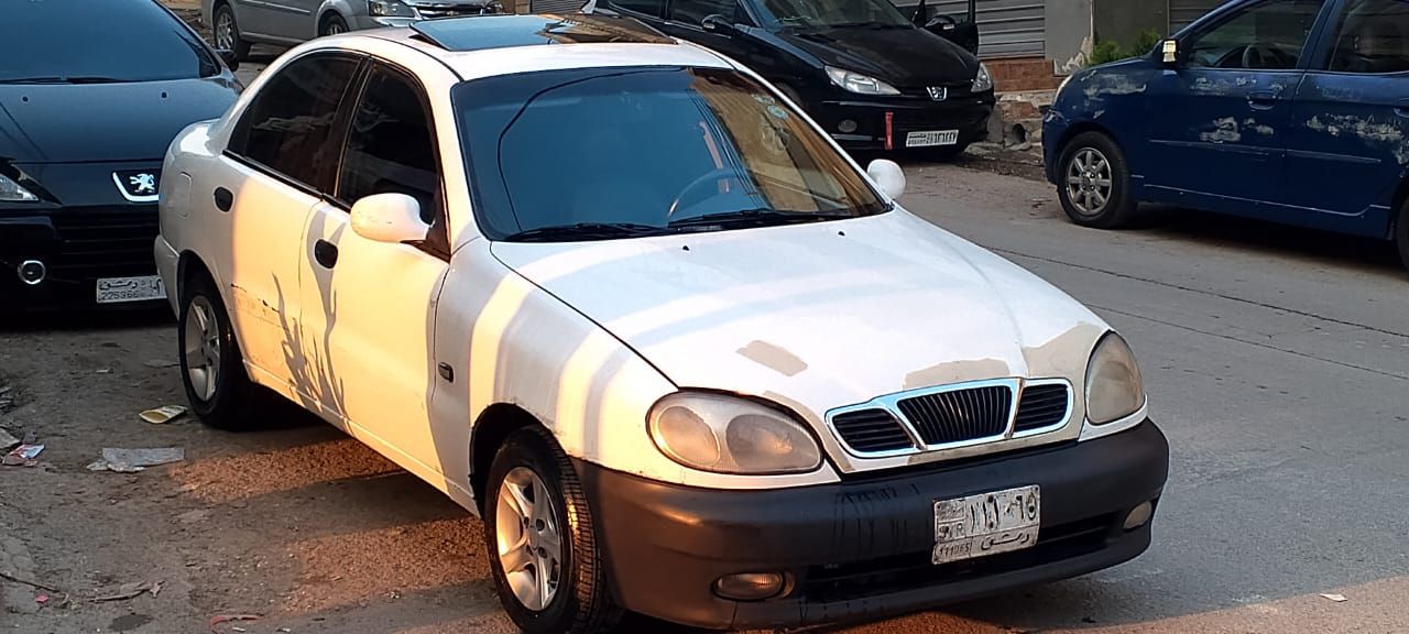 دايو لانوس 1998