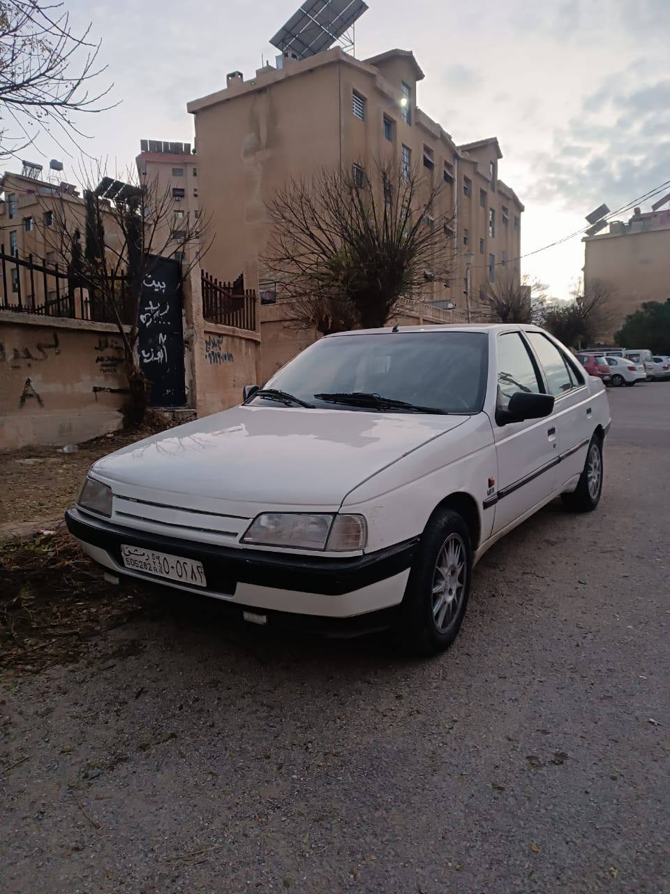 بيجو GLX 2004 - صورة 1