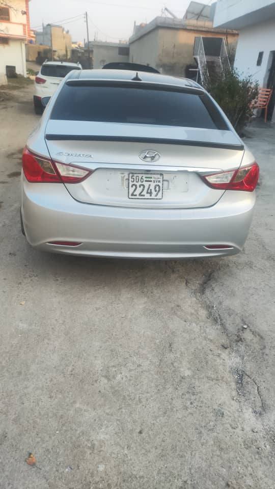 هيونداي سوناتا 2012 - صورة 4