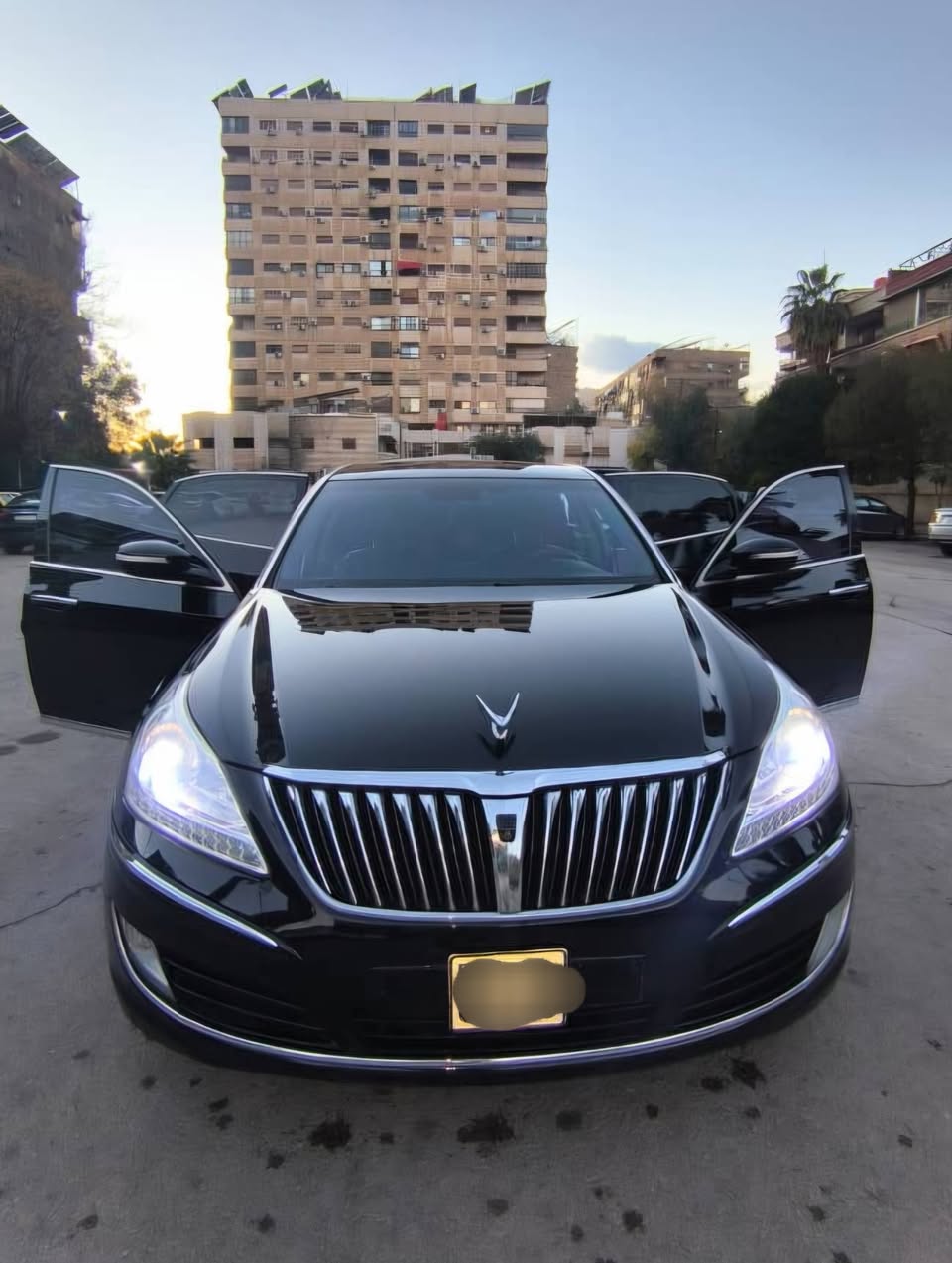 هيونداي ايكوس 2012 - صورة 2