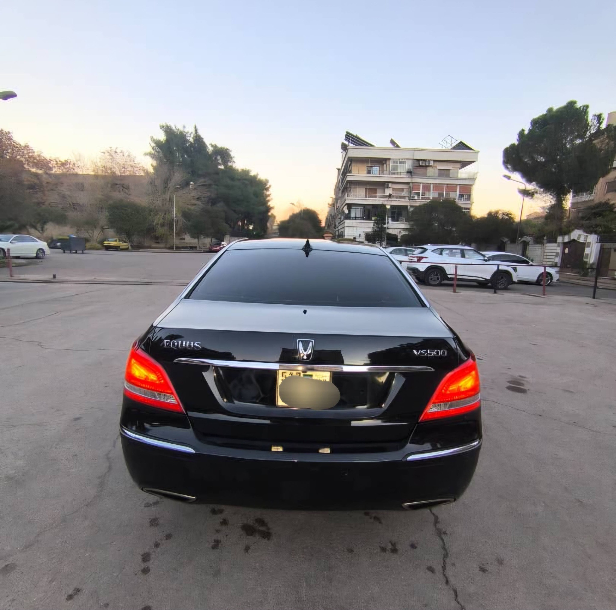 هيونداي ايكوس 2012 - صورة 3