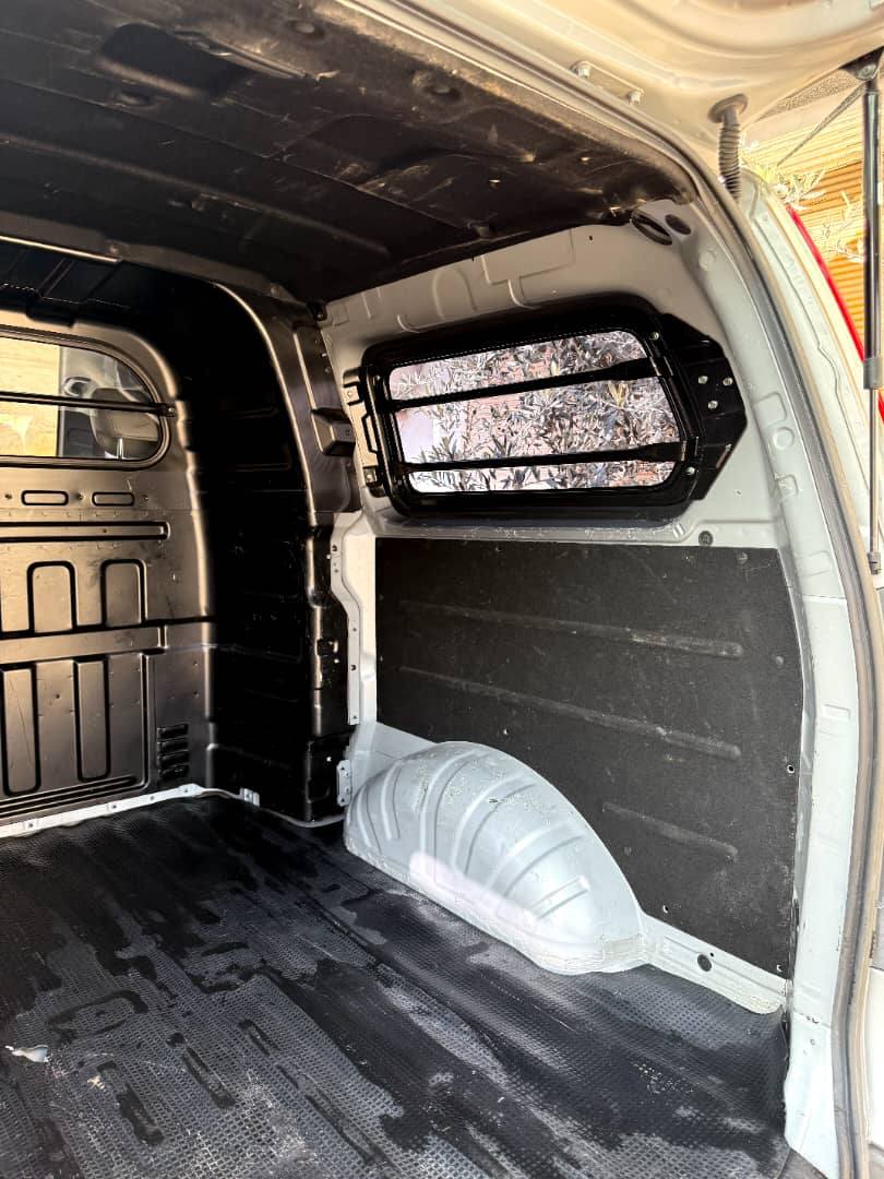 Hyundai H1 Star X 2017 - صورة 3