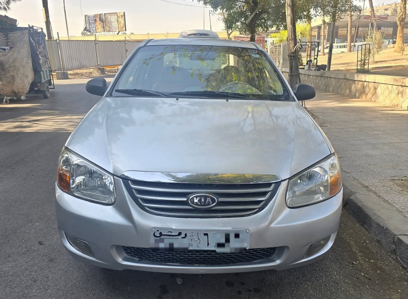 كيا سيراتو 2009 - صورة 1