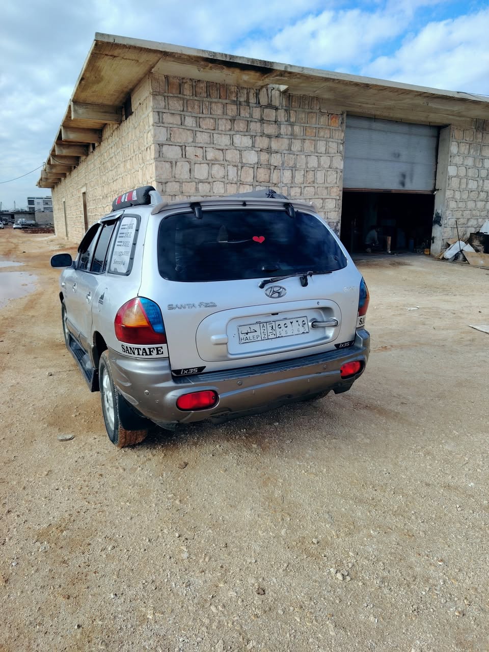 هيونداي سنتافي 2004 - صورة 4