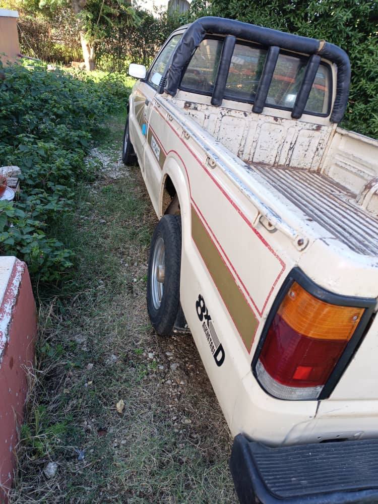 مازدا بيك اب 1993 - صورة 3