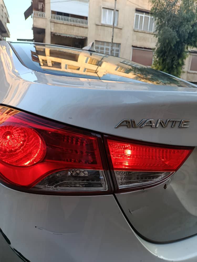 هونداي ألنترا 2012 - صورة 4