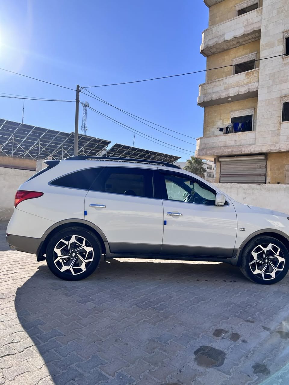 هيونداي كروز 2014 - صورة 2