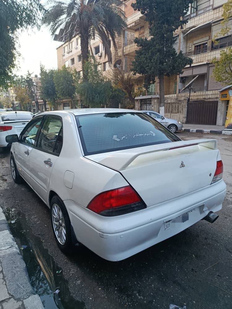 متسوبيشي لانسر 2002 - صورة 5