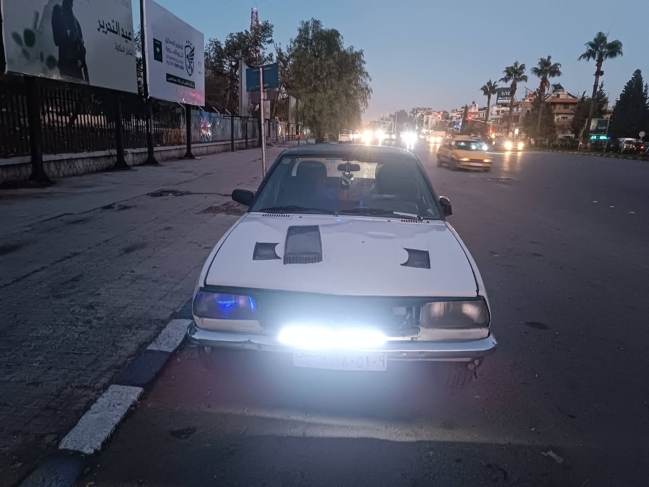 أوبل أسكونا 1977 - صورة 3