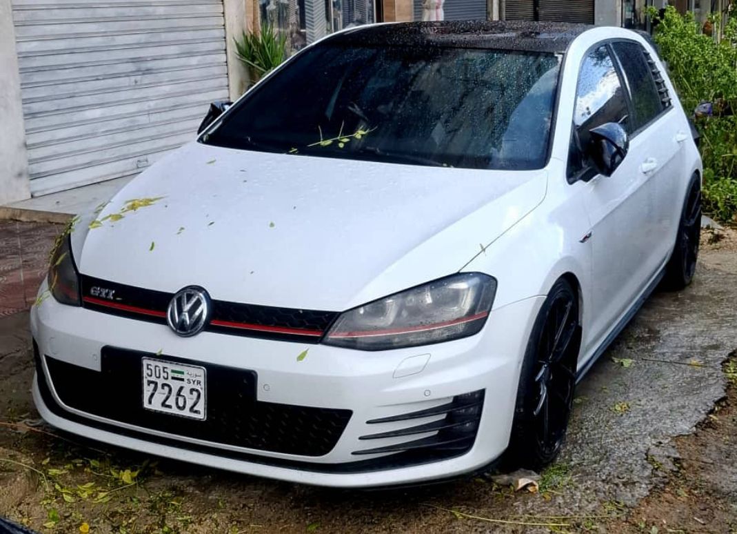 فولكس فاجن جولف 7 2015