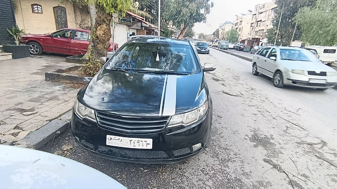 كيا فورتي 2009 - صورة 1