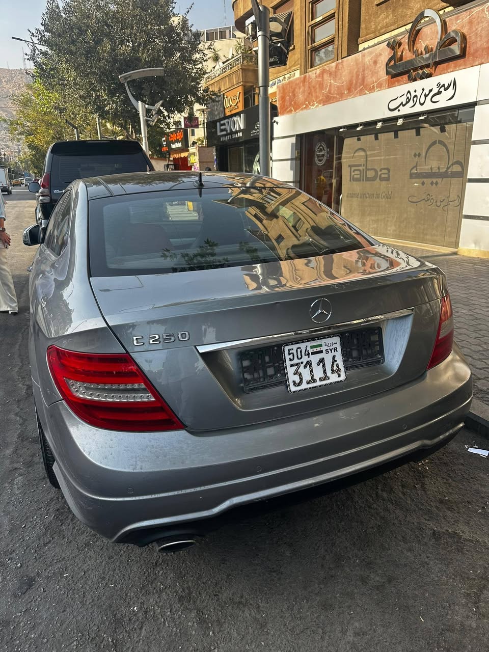 مرسيدس c250 2012 - صورة 5