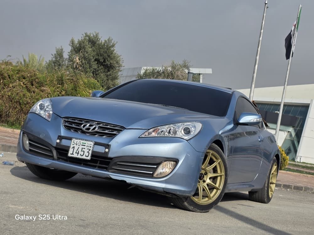 هيونداي جينيسيس كوبيه 2010 - صورة 2