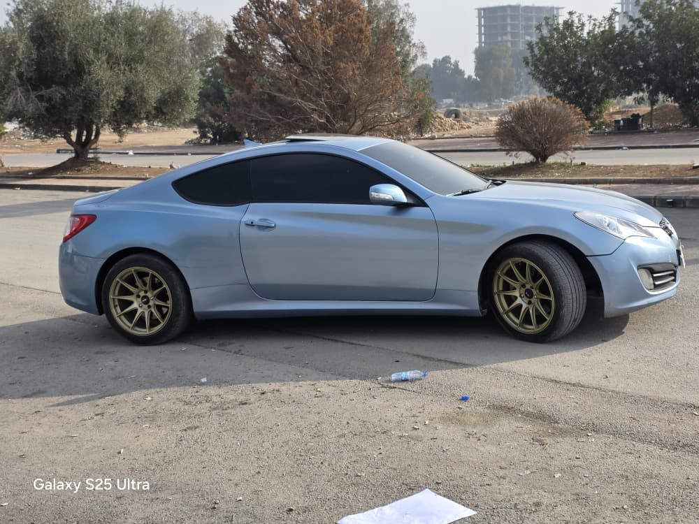 هيونداي جينيسيس كوبيه 2010 - صورة 4