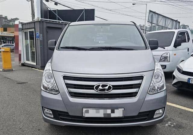 هيونداي ستاركس 2017 - صورة 1