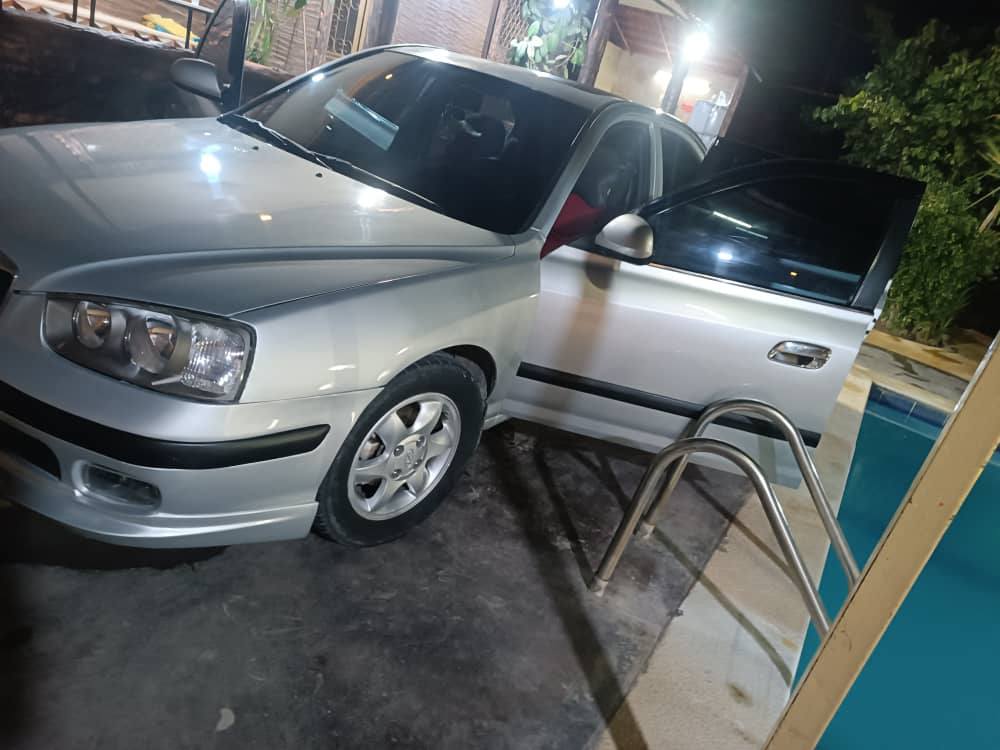 هيوانداي افانتي 2002 - صورة 5