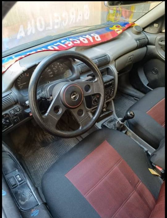 اوبل استرا 1994 - صورة 2