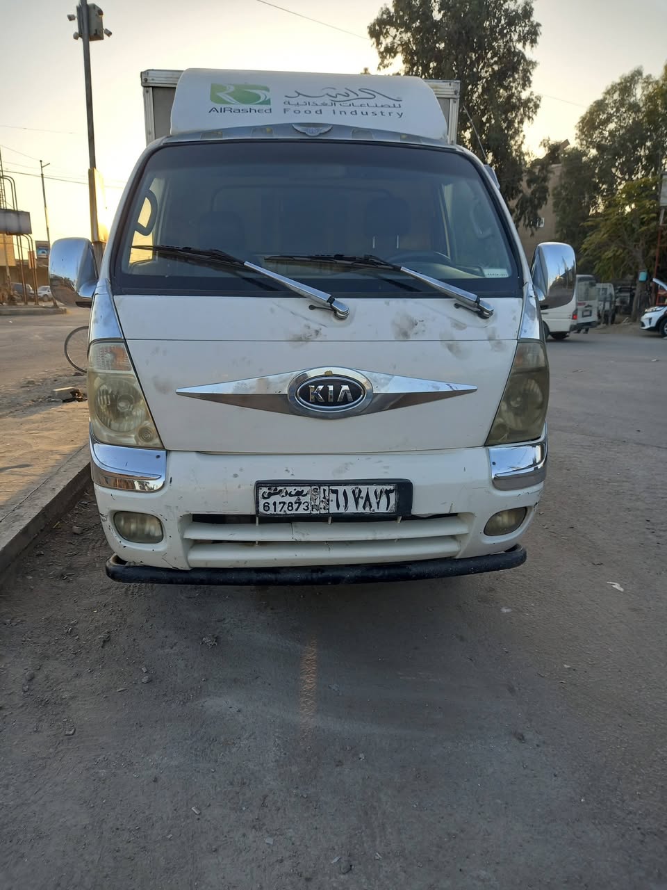 كيا ٤٠٠٠ 2006 - صورة 3