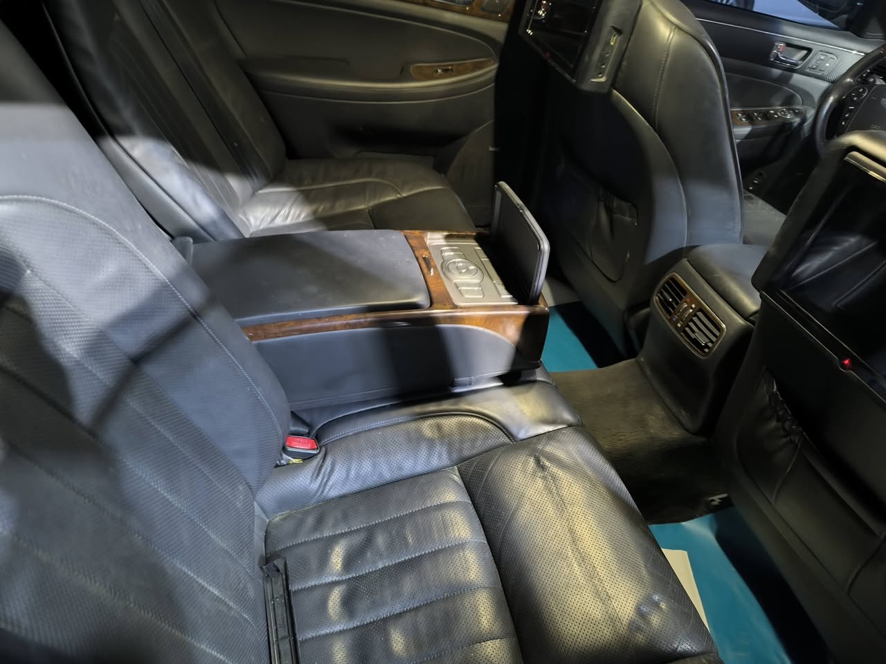 هوندا جينسس 2010 - صورة 5