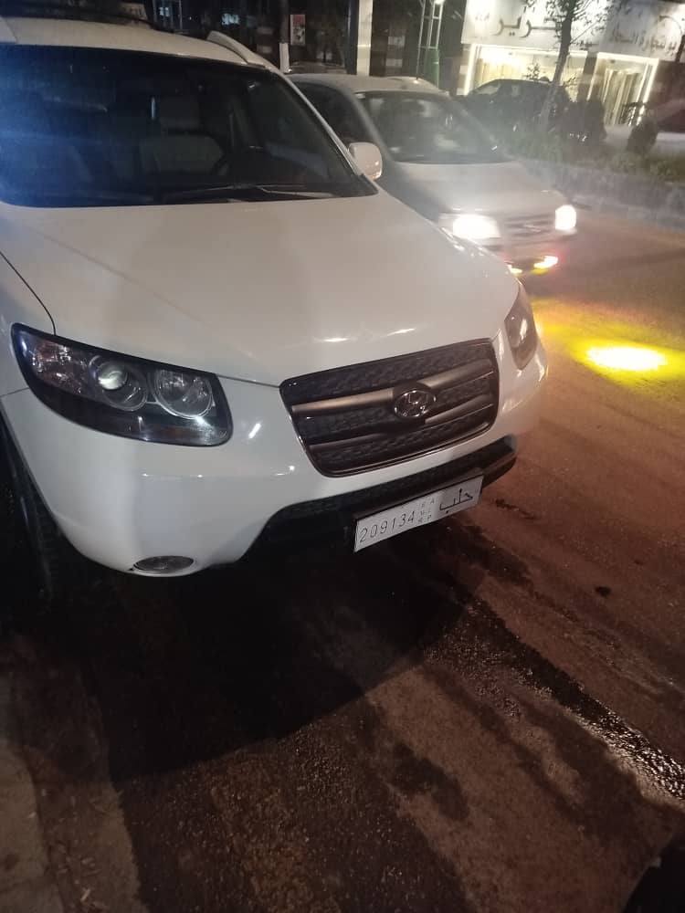 هيونداي سنتافي 2008 - صورة 1