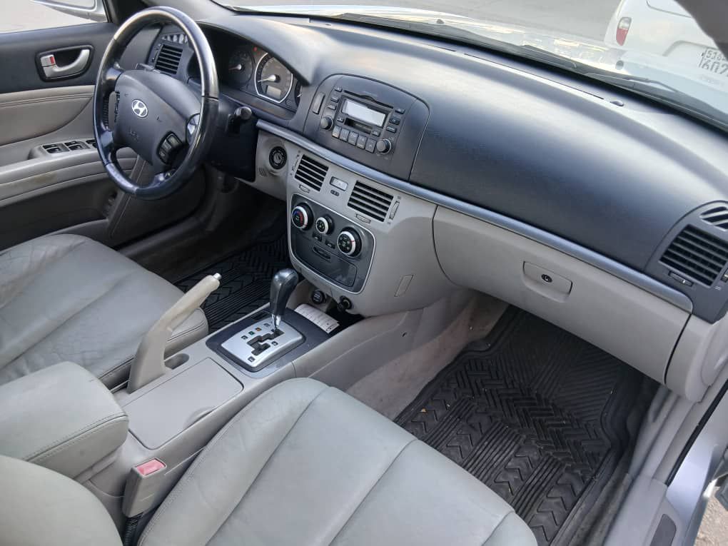 هيونداي سوناتا 2006 - صورة 4