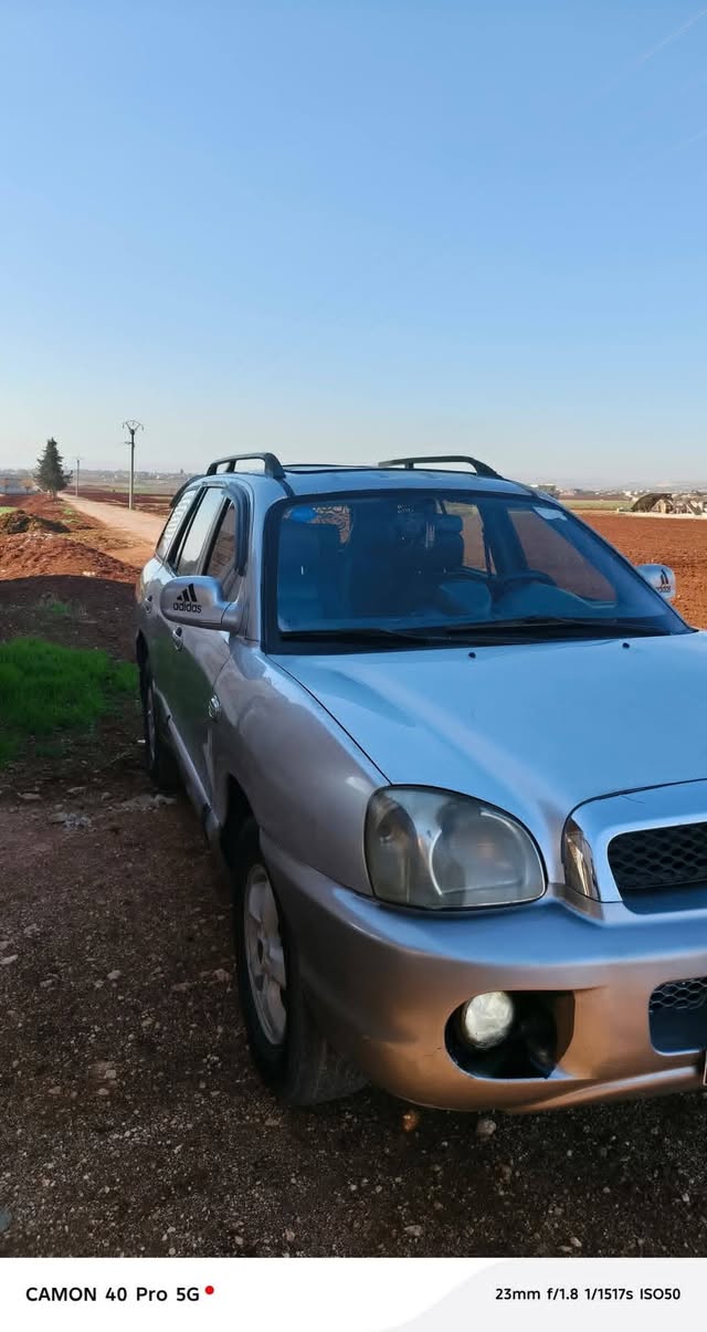 هيونداي سنتافي 2004 - صورة 4