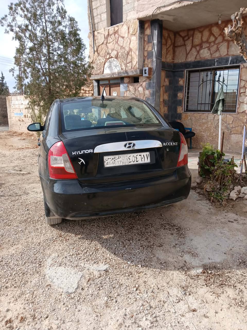 هيونداي فيرنا 2007 - صورة 4