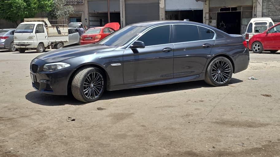 بي إم دبليو 520d 2013 - صورة 3