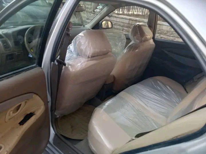 ميتسوبيشي لانسر 2005 - صورة 1