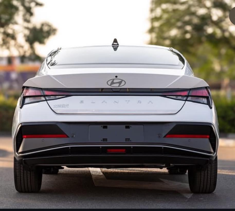 هيونداي Elentra 2025 - صورة 4
