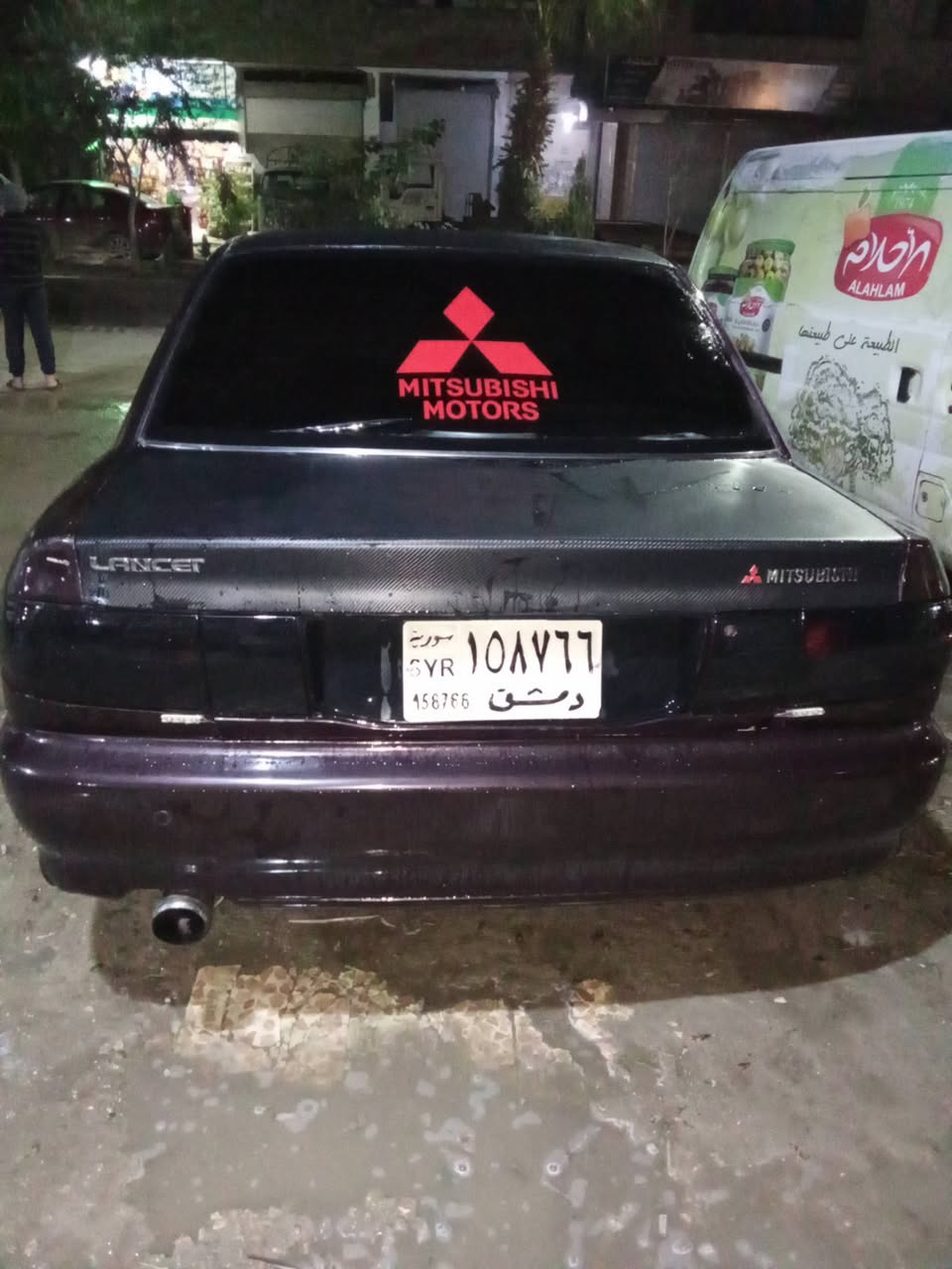 ميتسوبيشي لانسر 1993 - صورة 5