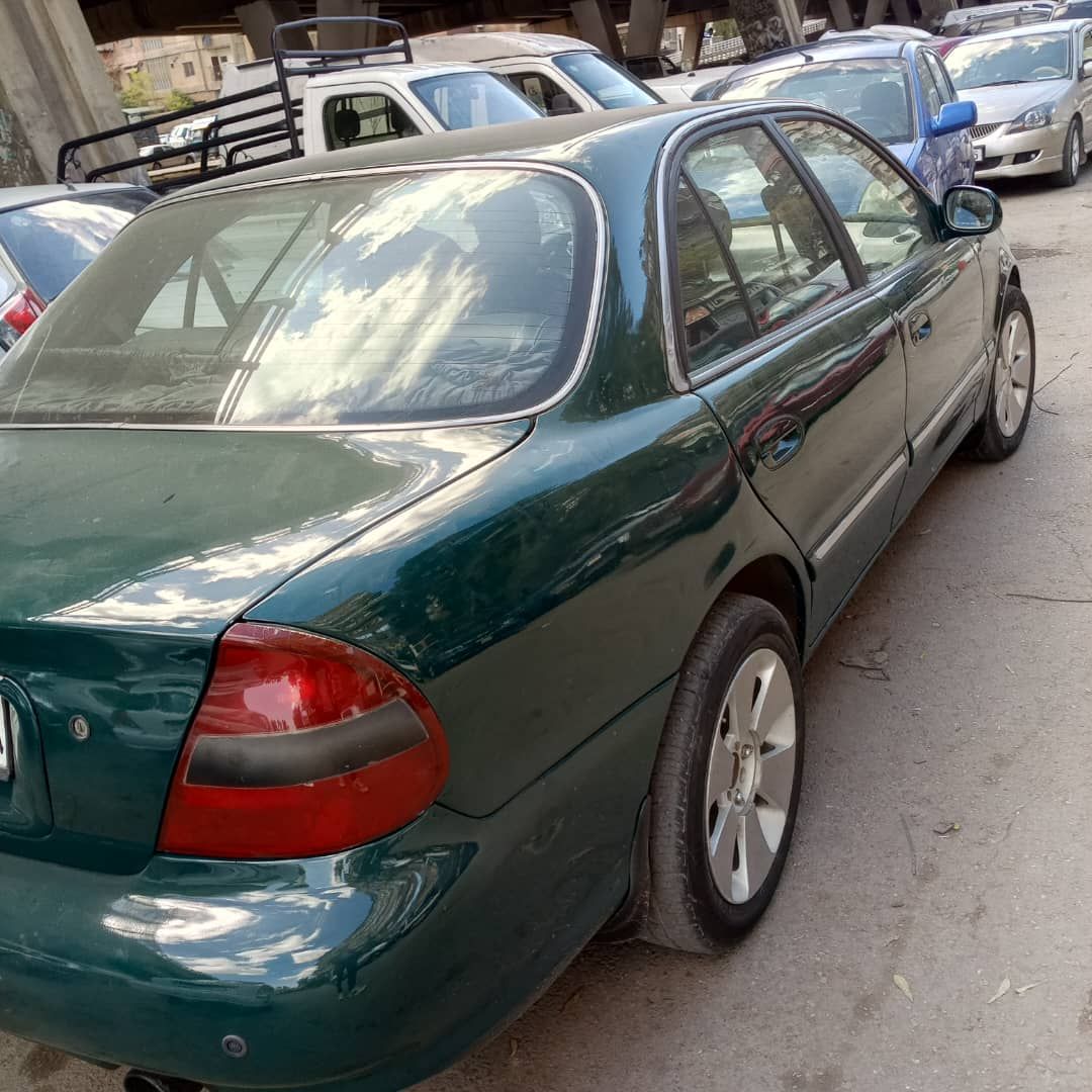 هيونداي سوناتا 1999 - صورة 3