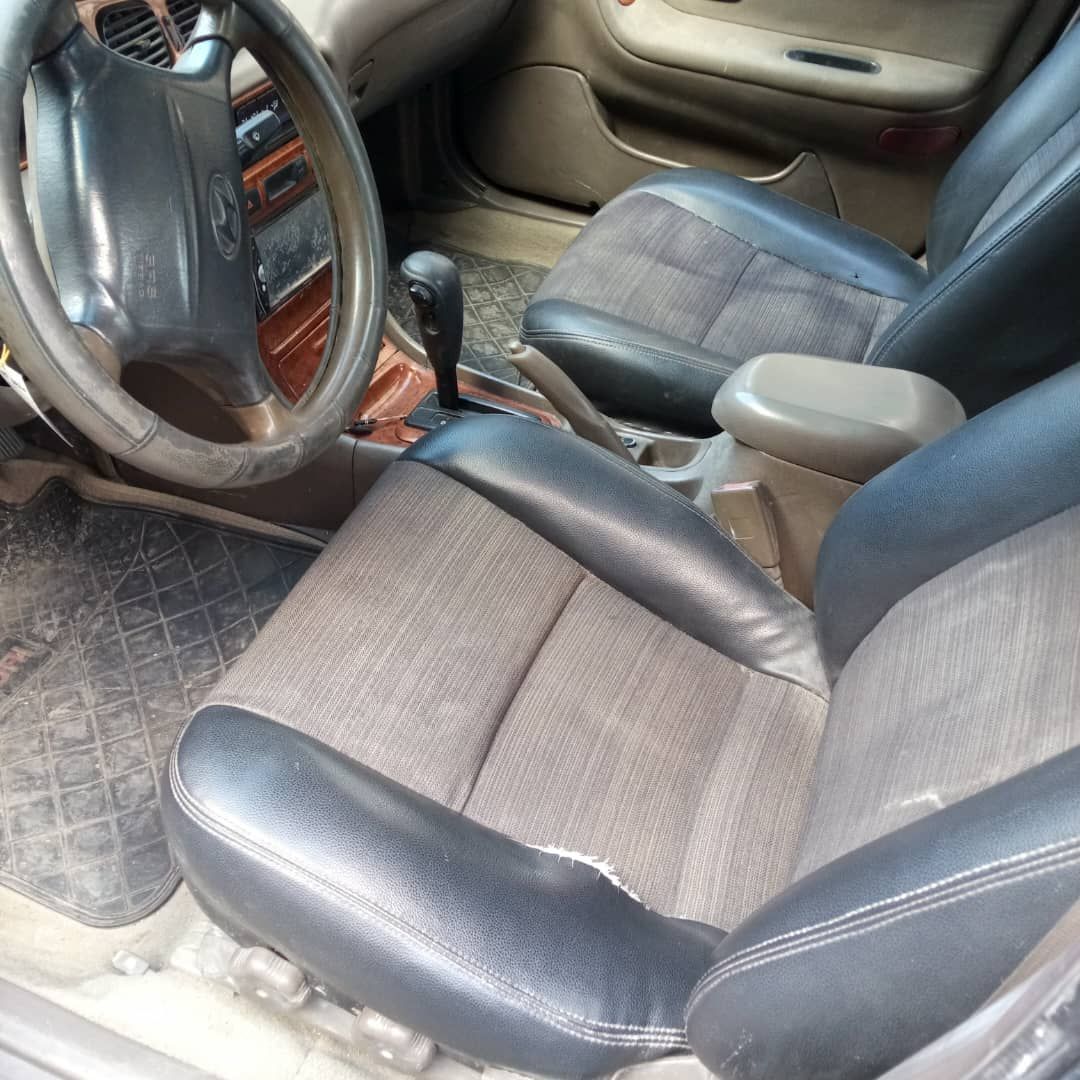 هيونداي سوناتا 1999 - صورة 4