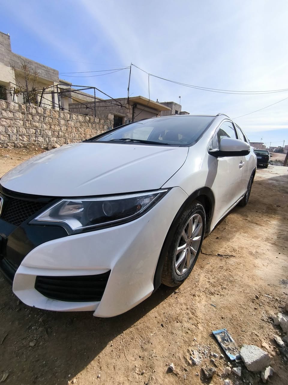 هوندا سيفك 2015 - صورة 1