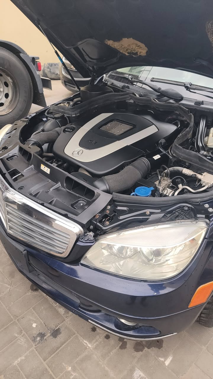 مرسيدس C300 2011 - صورة 2