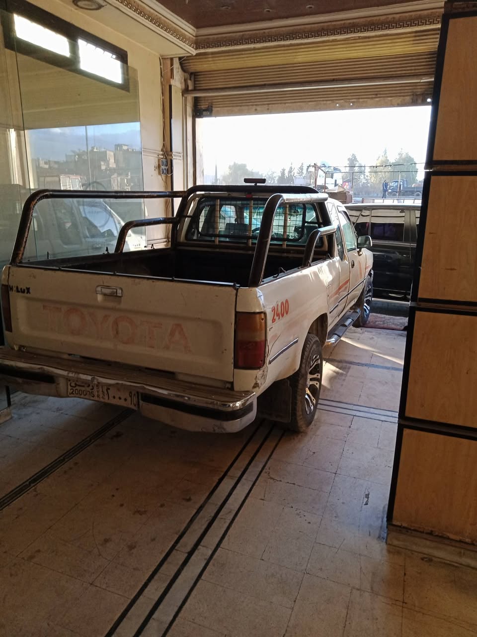 تويوتا هايلوكس بيك اب 1994 - صورة 2