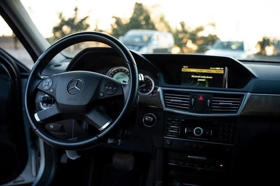 مرسيدس E300 2011 - صورة 5