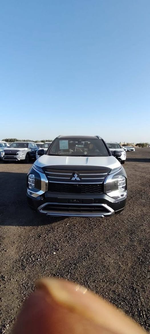 Mitsubishi اوت لاندر 2026 - صورة 2