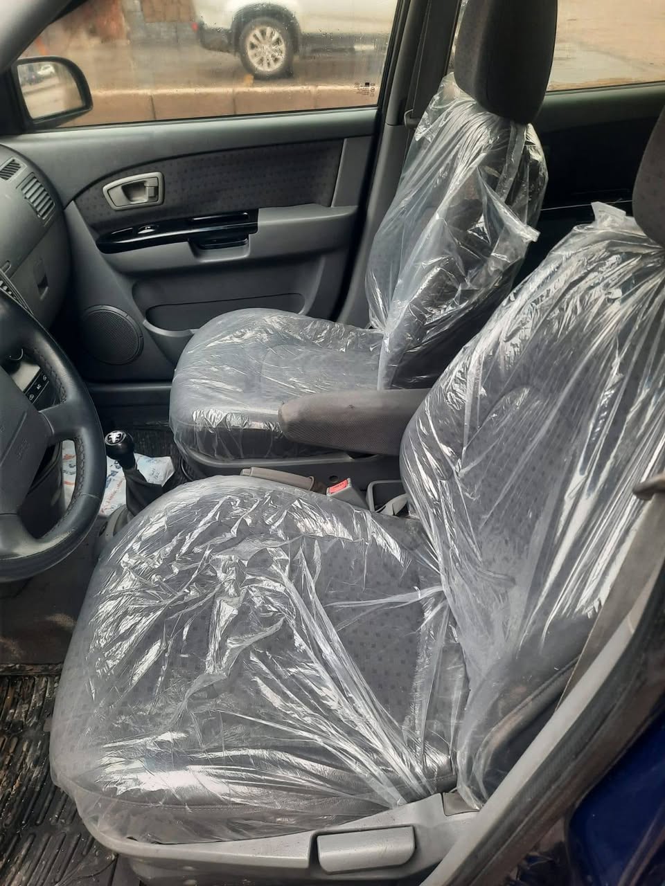 كيا كارينز 2005 - صورة 5