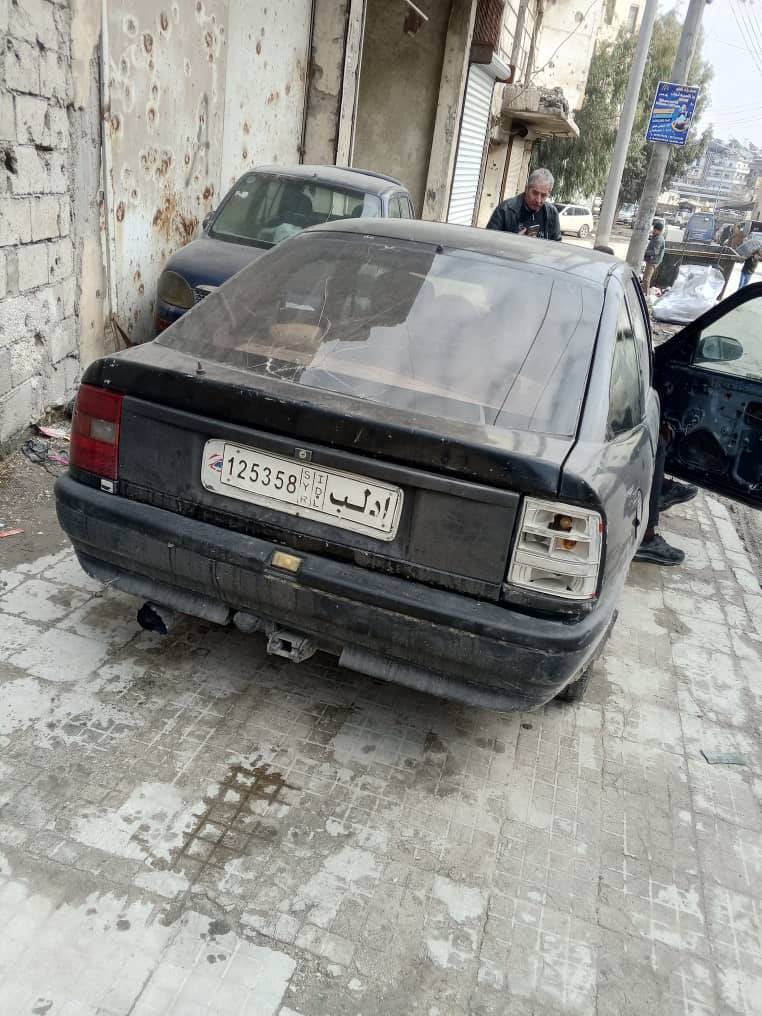 اوبل فكترا 1991 - صورة 3