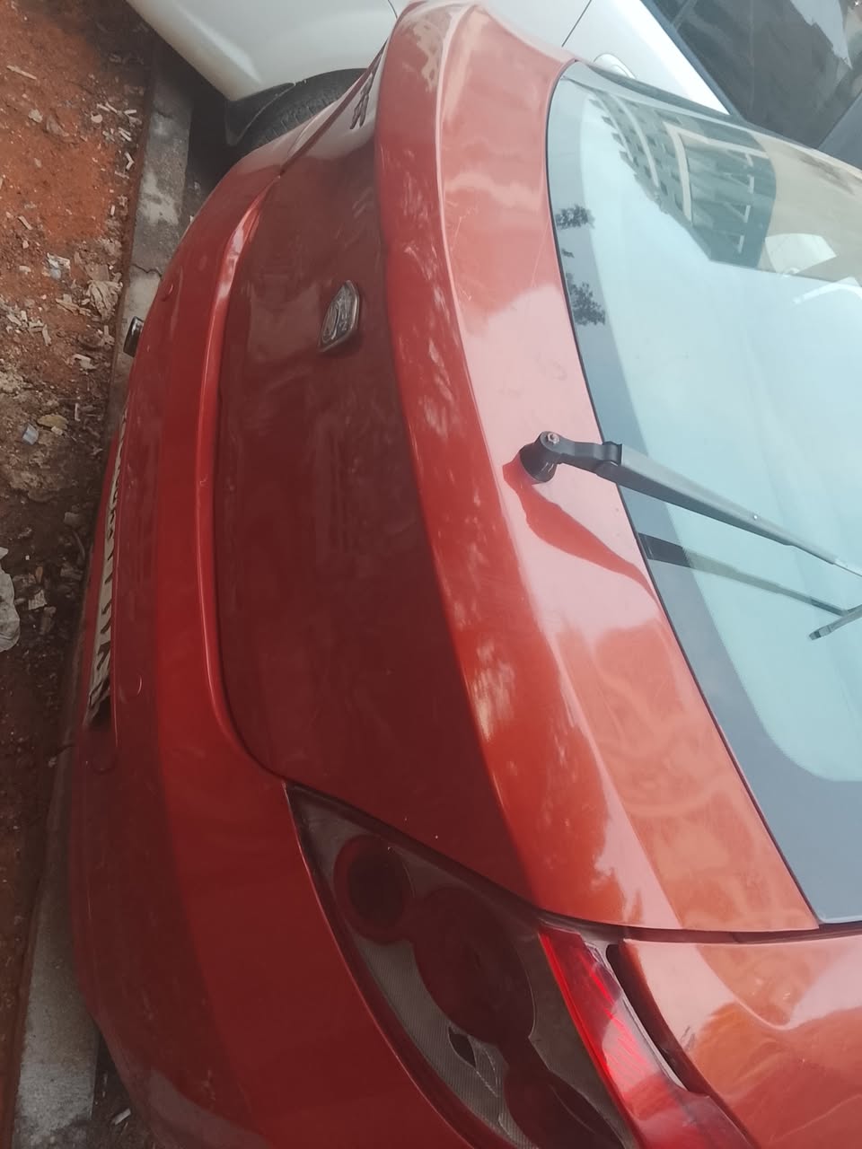 بروتون Persona 2007 - صورة 1