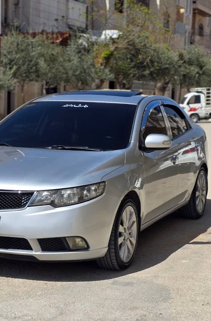 كيا فورتي 2010