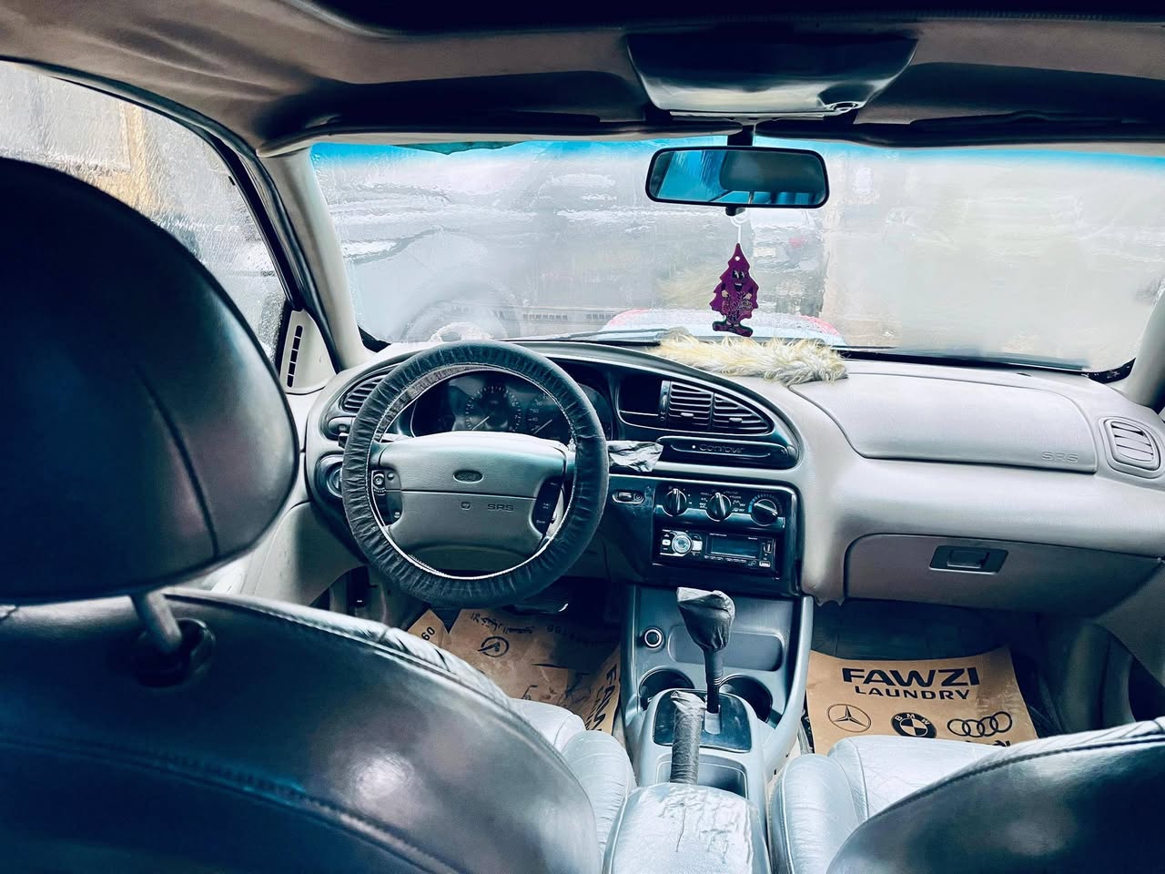 فورد كونتور 2000 - صورة 3