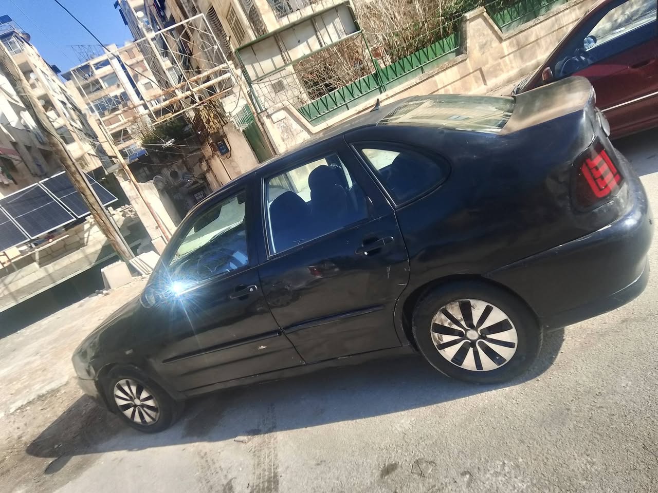 فولكس فاجن بولو كلاسيك 2001 - صورة 4