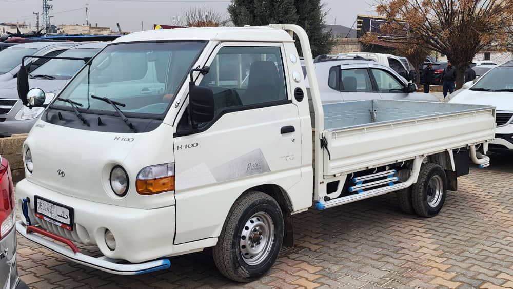 كيا سورنتو 2012 - صورة 3