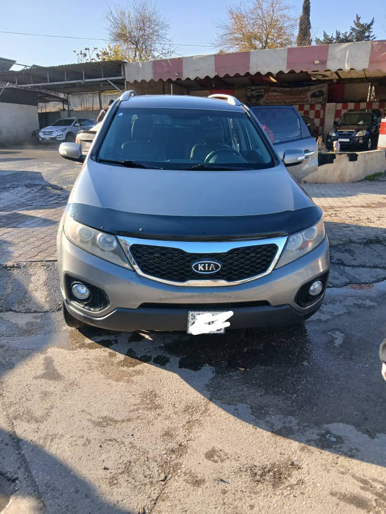 كيا سورنتو 2012 - صورة 4