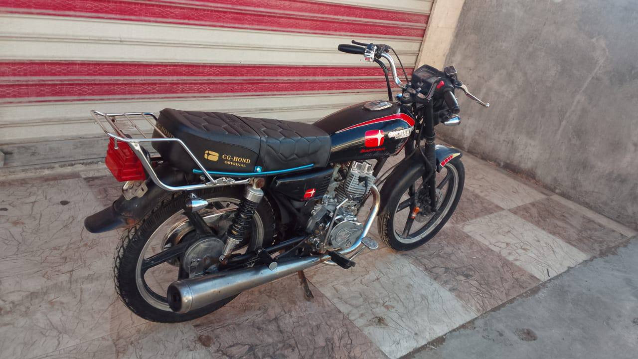 هوندا سي جي 2018 - صورة 5