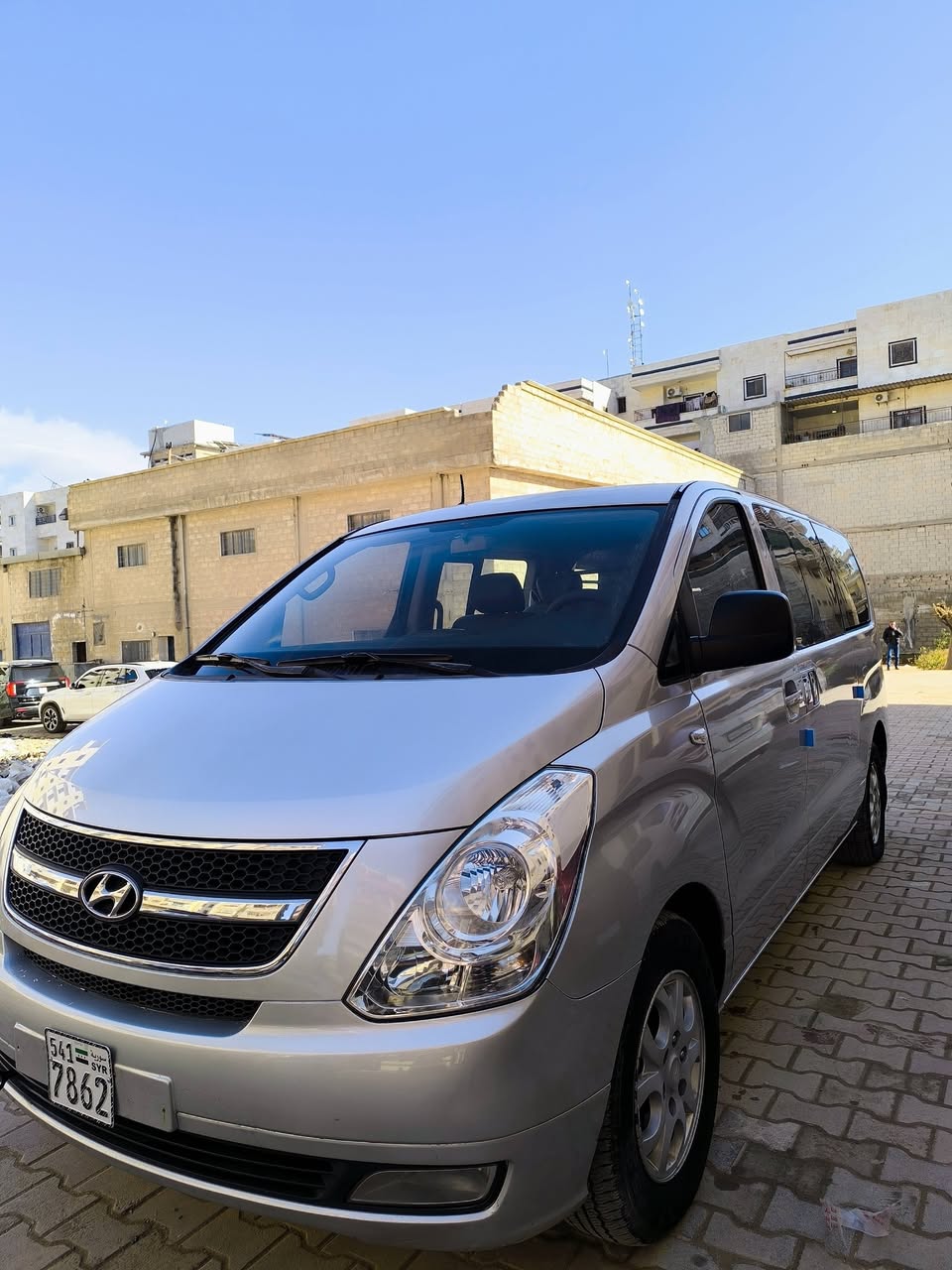 اتش ون H-1 2009 - صورة 2