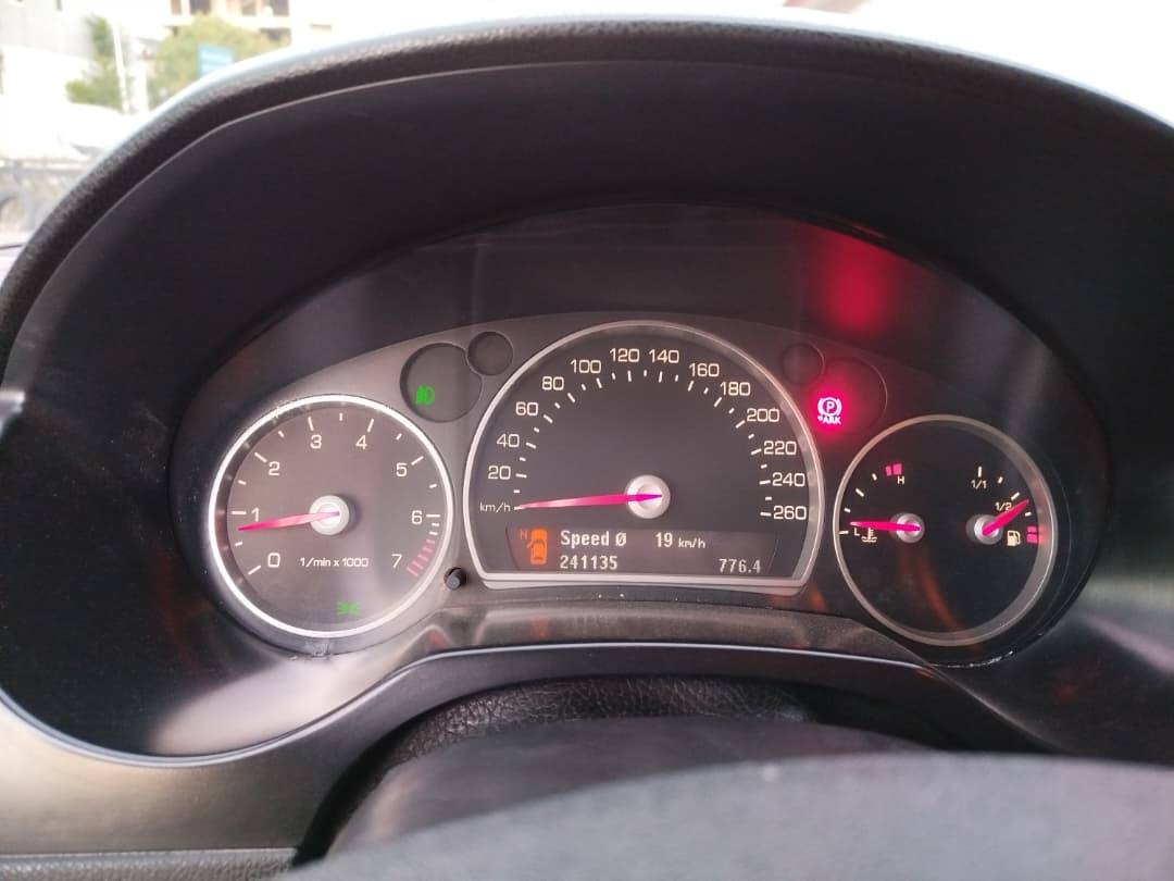 كاديلاك BLS 2008 - صورة 5