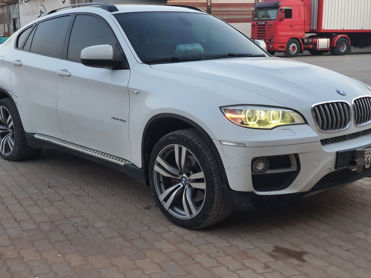 بي ام دبليو اكس ٦ 2013 - صورة 1